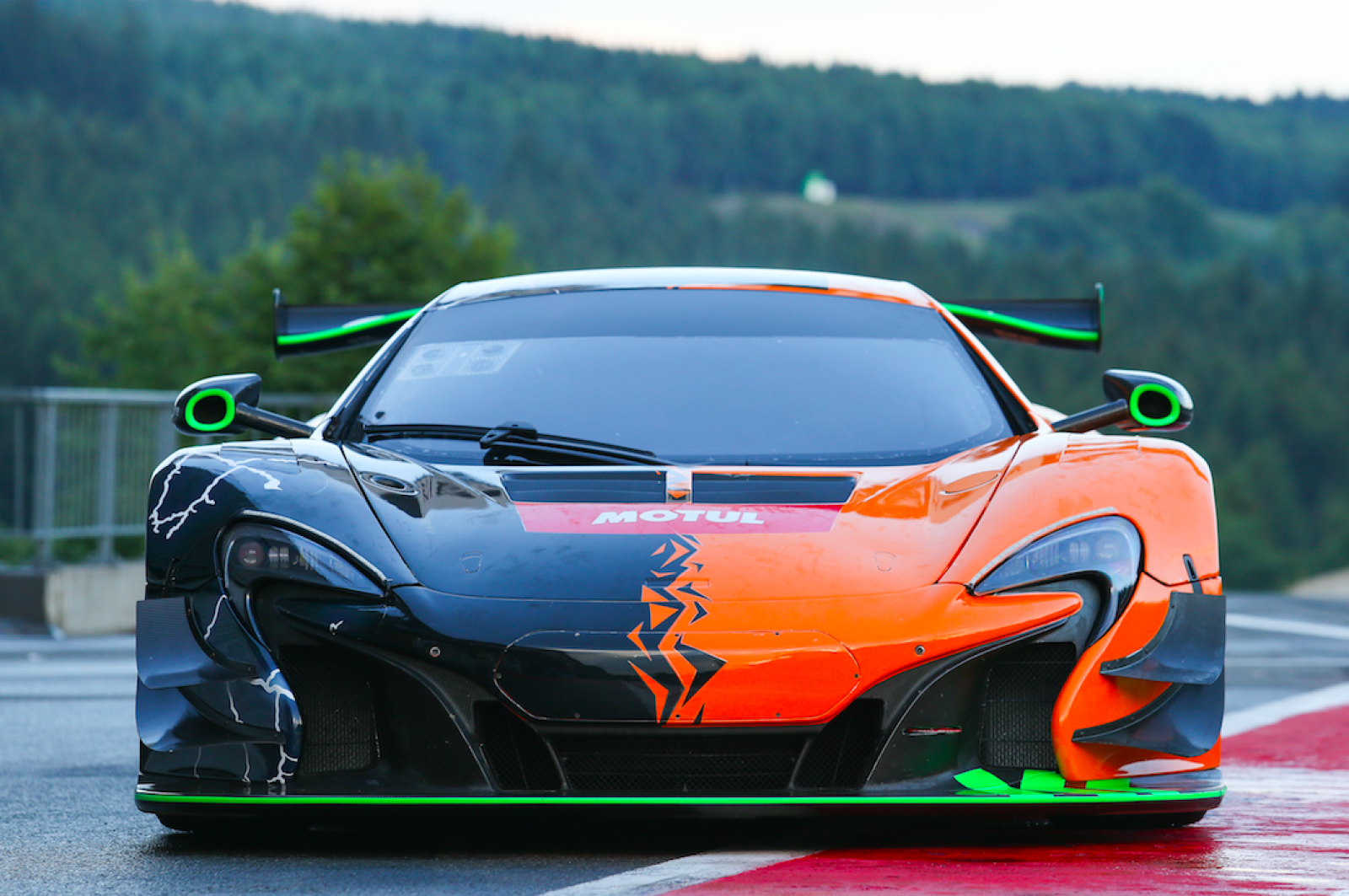 Spectacular Strakka Racing #SPArt Car Revealed