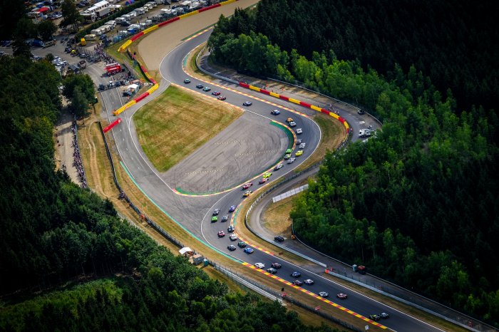 Klasse-handleiding voor de Total 24 Hours of Spa