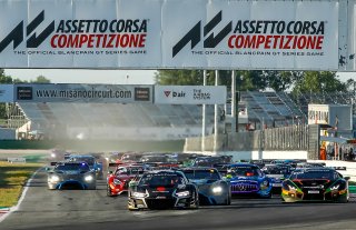 Race 1, Start