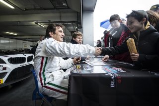 Autograph Session / Alessandro Zanardi (ITA) / BMW Z4 GT3 #33 ROAL MOTORSPORT