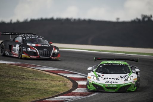 Pentus (EST) – Lloyd (GBR) / Mclaren MP4-12C GT3 #61 BHAITECH | Brecht Decancq Photography / Brecht Decancq