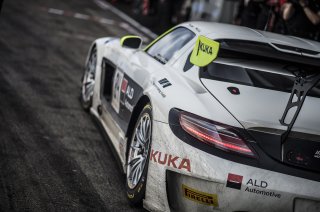 Buhk (DEU) - Götz (DEU) / Mercedes SLS AMG GT3 #84 HTP MOTORSPORT	