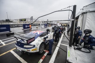 Adam (GBR) - Soucek (ESP) / Aston Martin Vantage GT3 #107 BEECHDEAN AMR