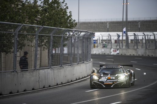 Estre (FRA) – Bell (GBR) / Mclaren MP4-12C GT3 #15 BOUTSEN GINION | Brecht Decancq Photography / Decancq