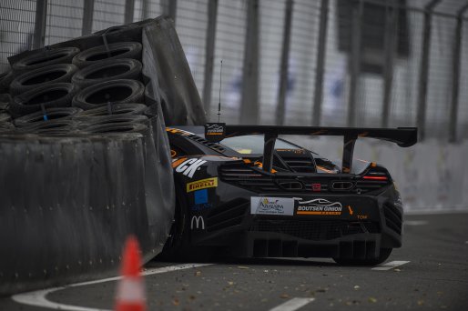 Van der Drift (NZE) – Vervisch (BEL) / Mclaren MP4-12C GT3 #16 BOUTSEN GINION | Brecht Decancq Photography / Decancq