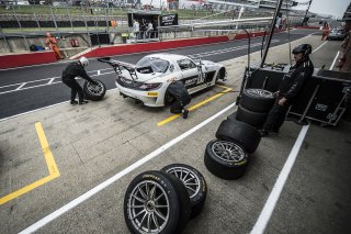 Buhk (DEU) – Götz (DEU) / Mercedes SLS AMG GT3 #84 HTP MOTORSPORT