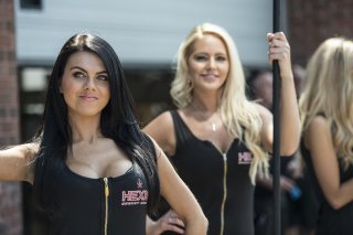 Brands Hatch Atmosphere / GRIDGIRL