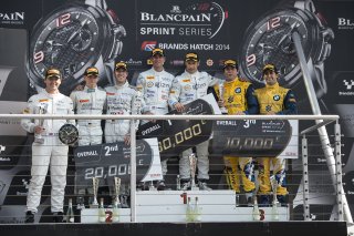 Podium PRO-CUP Main Race Brands Hatch