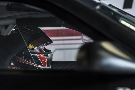 Nicolas Maroc (FRA) / Porsche 997 GT3-R #70 GRAFF RACING | Brecht Decancq Photography / Brecht Decancq