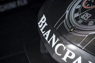 Hayek (CHE) - Kox (NED) / Lamborghini Gallardo GT3 FLII #24 BLANCPAIN RACING