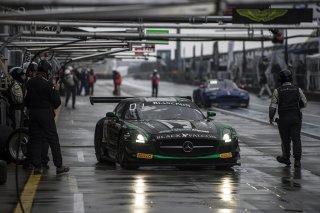 Al Faisal (SAU) – Haupt (DEU) – Simonsen (SWE) / Mercedes SLS AMG GT3 #19 BLACK FALCON