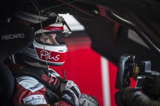 Nicolas Lapierre (FRA) / Mclaren MP4-12C #98 ART GRAND PRIX