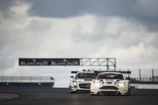 Bailey (GBR) - Schulz (GBR) / Aston Martin Vantage GT3 #128 HORSE POWER RACING