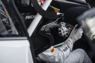 Steering Wheel Detail / Bentley Continental GT3 #8 M-SPORT BENTLEY
