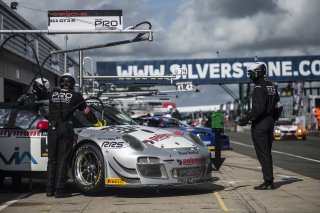 Dermont (FRA) – Perera (FRA) / Porsche 997 GT3-R #93 PRO GT BY ALMERAS