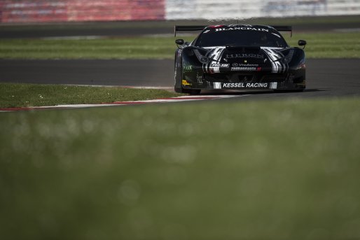 Broniszewski (POL) – Bonacini (ITA) – Petrobelli (GBR) / Ferrari 458 Italia #11 KESSEL RACING | Brecht Decancq Photography / Brecht Decancq