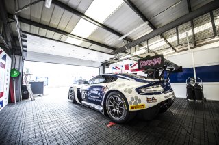 Howard (GBR) – Lloyd (GBR) – MacDowall (GBR) / Aston Martin Vantage GT3 #107 BEACHDEAN AMR