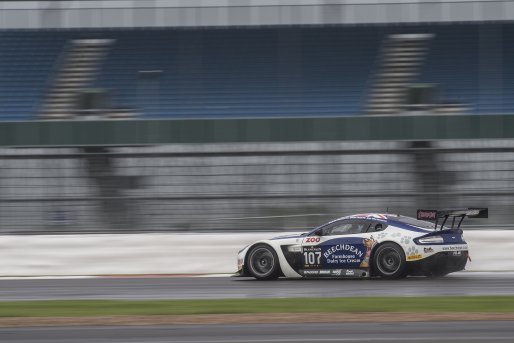 Howard (GBR) – Lloyd (GBR) – MacDowall (GBR) / Aston Martin Vantage GT3 #107 BEACHDEAN AMR | Brecht Decancq Photography / Brecht Decancq