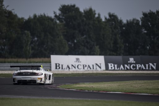  Götz (DEU) – Verdonck (BEL) / Mercedes SLS AMG GT3 #84 HTP MOTORSPORT | Brecht Decancq Photography / Brecht Decancq