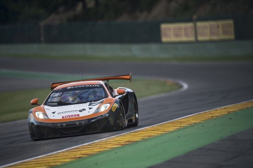 Bell (GBR) Van Gisbergen (NZE) – Mullen (GBR) / Mclaren MP4-12C #101 VON RYAN RACING | Brecht Decancq Photography