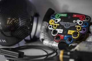 Bentley Steering Wheel Detail