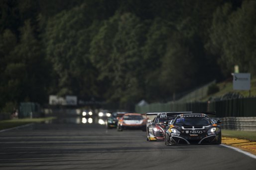 Sarkissian (LBN) – Demirdjian (LBN) – van der Drift (NZE) – Schmetz (BEL) / Mclaren MP4-12C #16 BOUTSEN GINION | Brecht Decancq Photography / Brecht Decancq