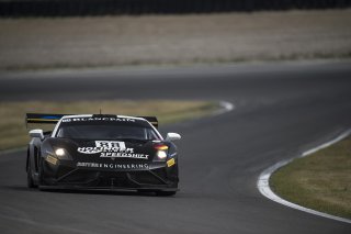 Kox (NED) - Rosina (CZE) / Lamborghini Gallardo GT3 FLII #88 REITER ENGINEERING