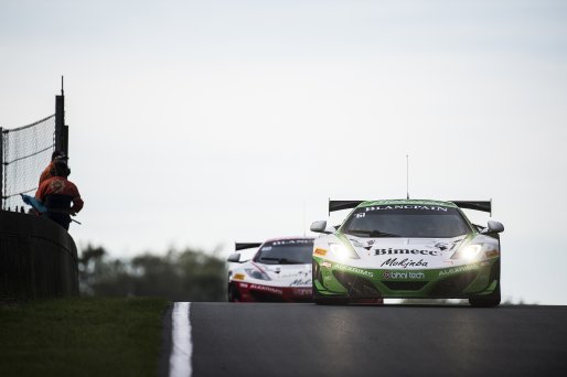 Pentus (EST) – Van Der Drift (NZE) / Mclaren MP4-12C GT3 #61 BHAITECH | Brecht Decancq Photography / Brecht Decancq
