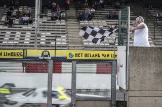 Finish Main Race