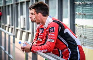Pitlane Ambiance