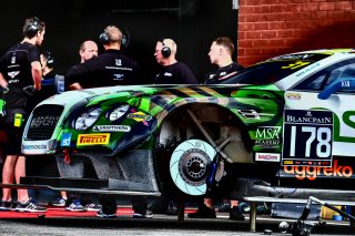 Pitlane Ambiance