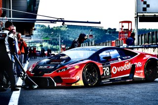 Pitlane Ambiance