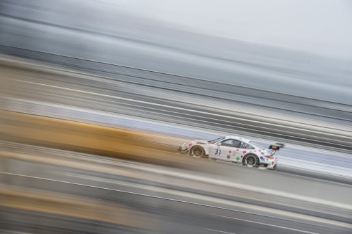 Siedler (AUT) – Westbrook (GBR) / Porsche 997 GT3 R  #31 TRACKSPEED  | GT World Challenge Europe