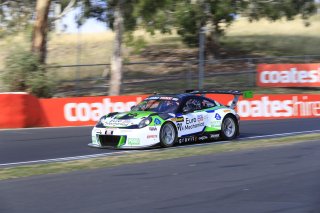 #991 Craft Bamboo Racing Porsche