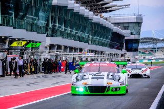 #912 Manthey Racing Porsche 911 GT3R Frederic Makowiecki (FRA) Richard Lietz (AUT) Michael Christensen (DNK)