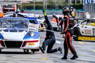 Free Practice 2 Pitlane