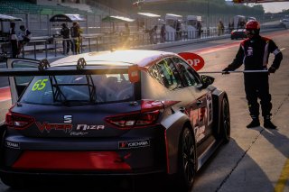 #65 Viper Niza Racing Seat Leon TC Douglas Khoo (MYS) Naoto Takeda (JPN) Takuya Shirasaka (JPN) Ate Dirk De Jong (NDL)