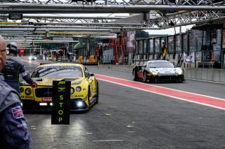 Pitlane Ambiance