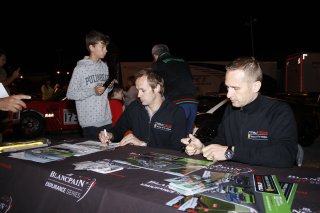 AUTOGRAPH SESSION IN PORTIMAO