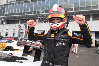 #58 GARAGE 59 (GBR) MCLAREN 650S GT3 COME LEDOGAR (FRA) CHAMPIONSIP WINNER
