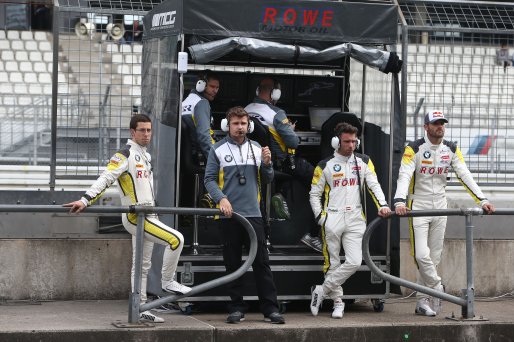 #99 ROWE RACING (DEU) BMW M6 GT3 PHILIPP ENG (AUT) ALEXANDER SIMS (GBR) WITH MARTIN TOMCZYK (DEU) AND JAROSLAV JANICK (CZE) TEAM MANAGER | OLIVIER BEROUD / VISION SPORT AGENCY