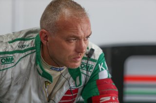 #55 KASPERSKY MOTORSPORT (ITA) FERRARI 488 GT3 CREW MEMBER
