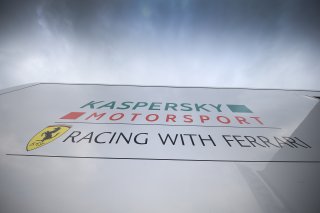 AMBIANCE PADDOCK KASPERSKY MOTORSPORT HOSPITALITY