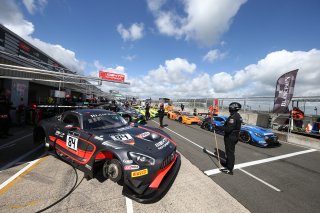 #84 MERCEDES AMG TEAM HTP MOTORSPORT (DEU) MERCEDES AMG GT3 MAXI BUHK (DEU) FRANCK PERERA (FRA) JIMMY ERIKSSON (SWE) PRO CUP