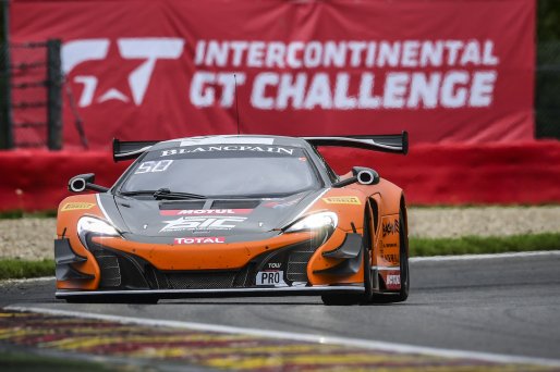 #59 STRAKKA RACING (GBR) MCLAREN 650 S GT3 ANDREW WATSON (GBR) JAZEMAN JAAFAR (MAL) DEAN STONEMAN (GBR) PRO CUP | PASCAL SAIVET / VISION SPORT AGENCY