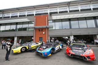 #77 BARWELL MOTORSPORT (GBR) LAMBORGHINI HURACAN GT3 ADRIAN AMSTUTZ (CHE) MARTIN KODRIC (CRT) PATRICK KUJALA (FIN) PRO AM CUP