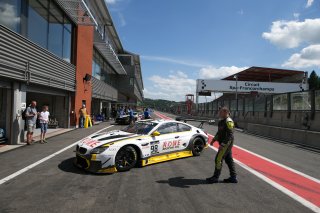 #98 ROWE RACING (DEU) BMW M6 GT3