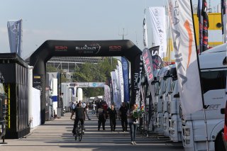 AMBIANCE PADDOCK