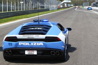 POLIZIA ON THE STARTING GRID