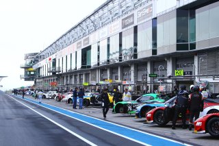 PITLANE PRIOR TO THE BRONZE TEST